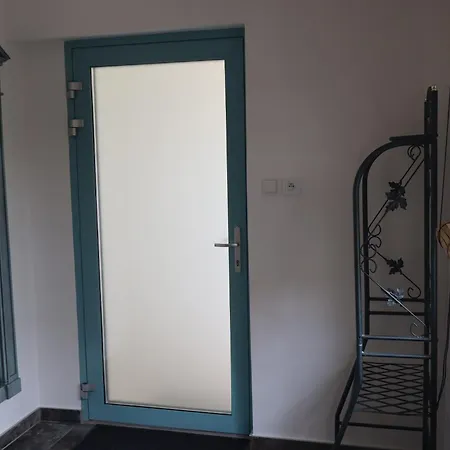 Tanzanit 3* Štúrovo