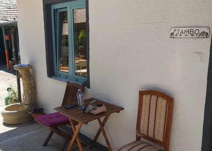 Tanzanit 3* Štúrovo