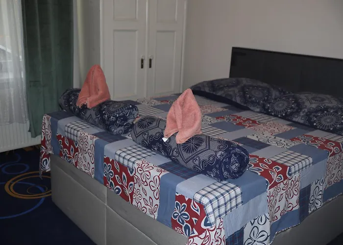 Tanzanit 3* Štúrovo